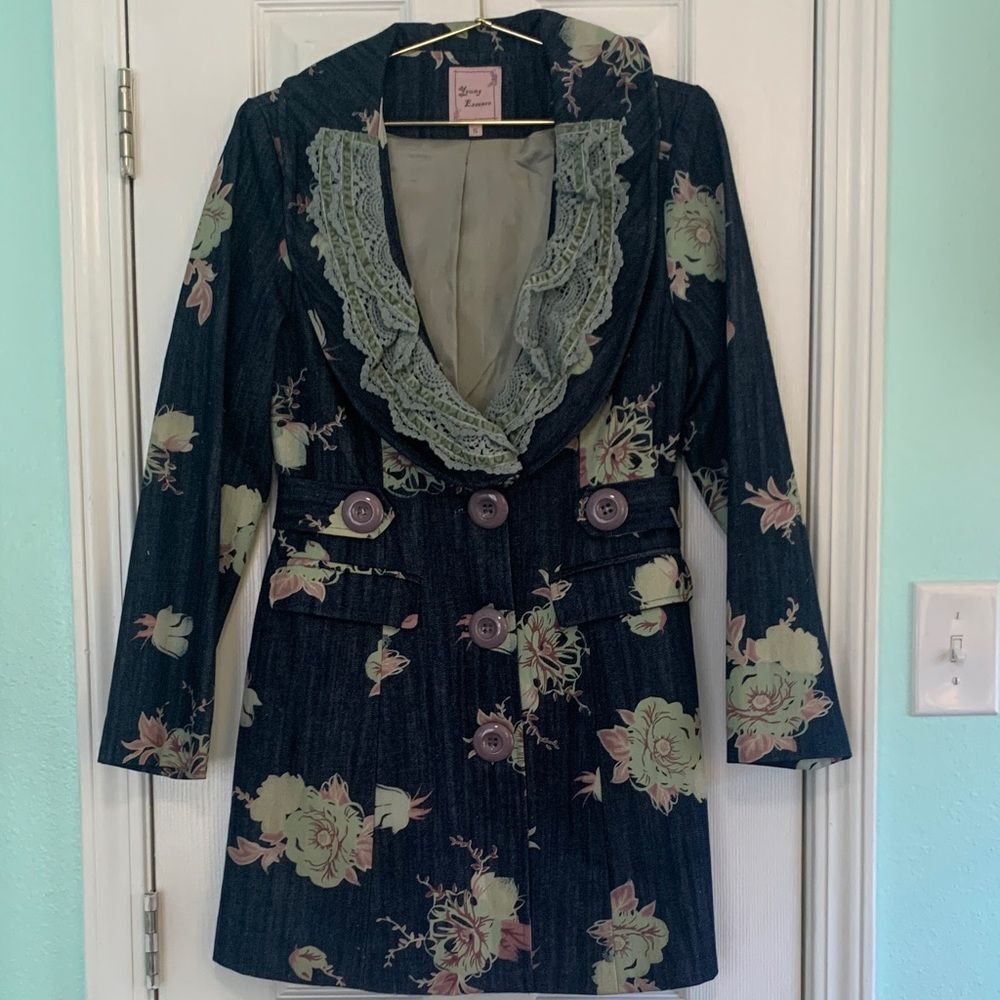 Young Essence Boho Gothic Denim Jacket, Floral Pattern And Lace Trim Size Small